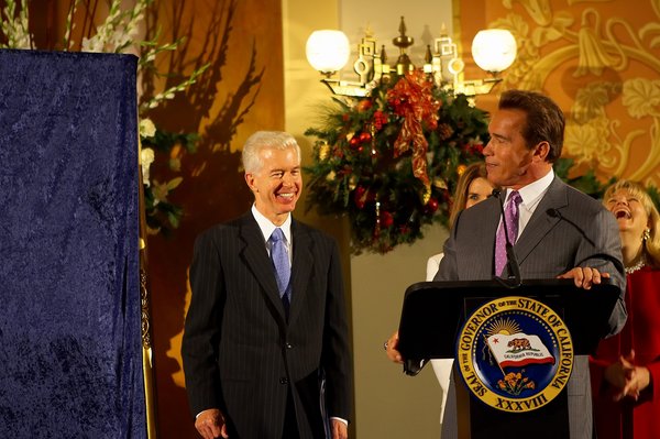 Governor Schwarzenegger Speaking at the Offical Unveiling of Governor Davis' Portrait.